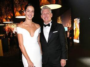 Bastian Schweinsteiger Freundin